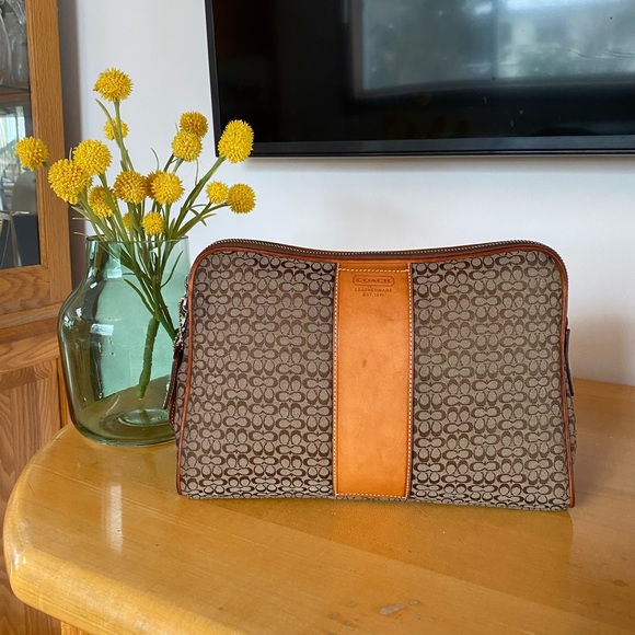 Authentic COACH Signature Canvas/Leather Beige/Brown Large Pouch/Clutch - Picture 1 of 6